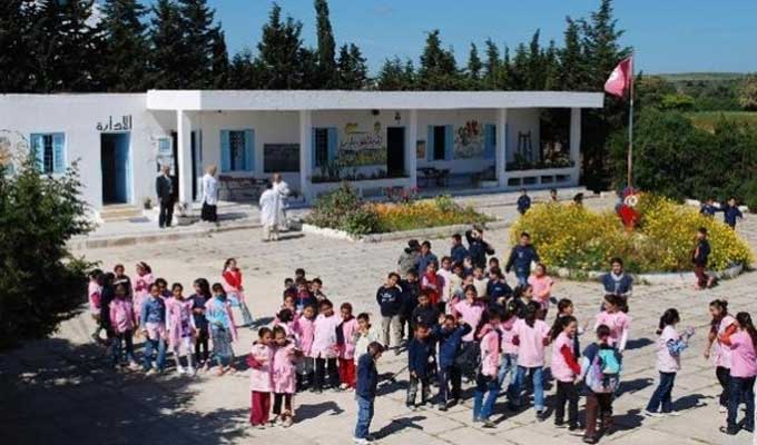 تونس : عودة مدرسية بأغلب المؤسسات التربوية بقبلي باستثناء مدرسة القطعاية من  معتمدية قبلي الشمالية | المصدر تونس