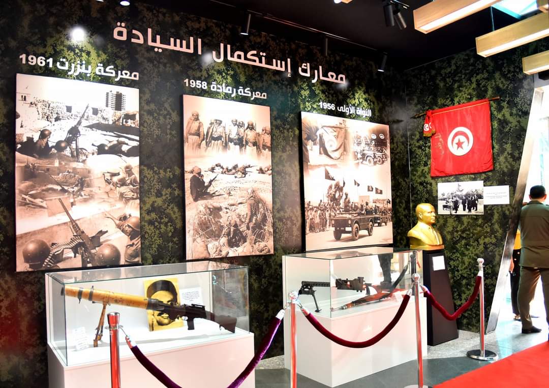 FB IMG 1655502322951 - إفتتاح المعرض الوثائقي للجيش الوطني بمدينة الثقافة..(صور)