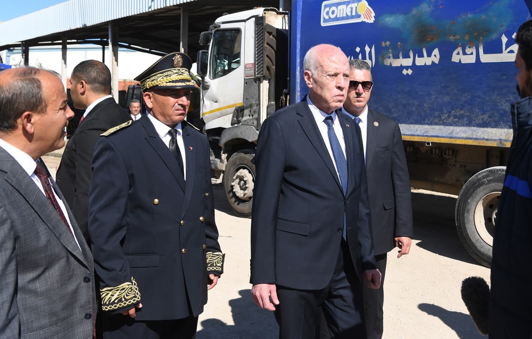 سعيد: يكفي من تنظيف المكان اللي بش نتعدى منو.. هذا وقت انتهى 